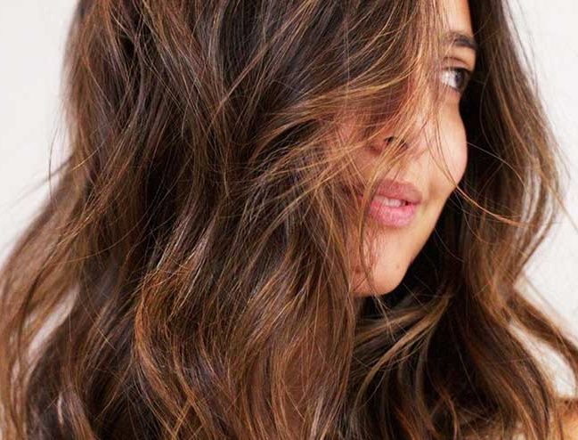 Simple ways to style shoulder-length hair wavy